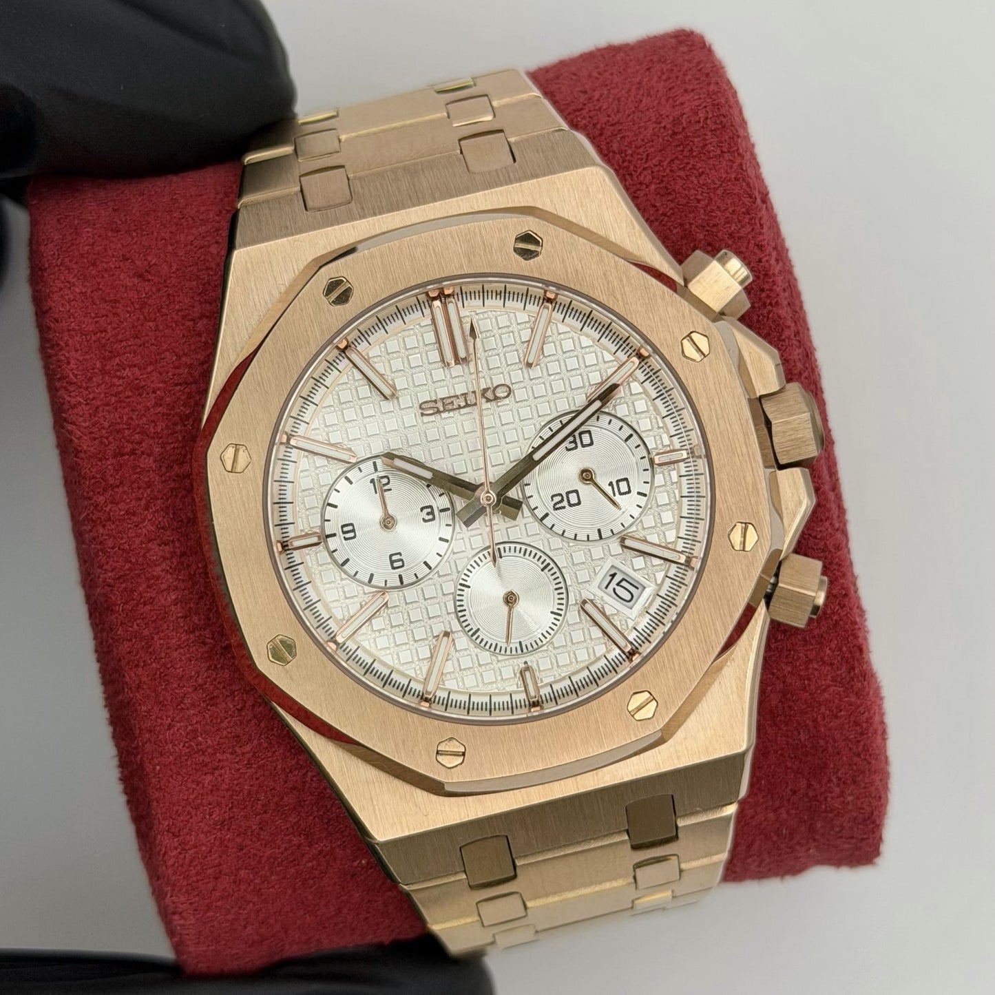 Royal Oak Chrono Mod - Rose Gold White